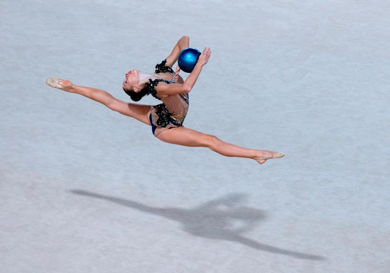 Rytmic gymnastic l03