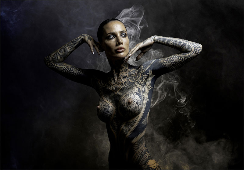 Tattoo lady 52
