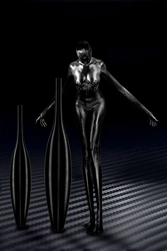 Verticalité   en noir   6298v