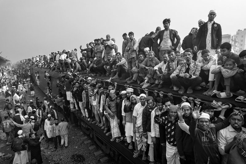 Toji train station in dhaka 20